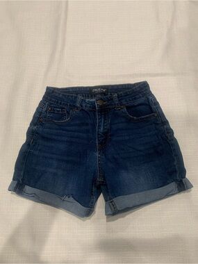 ENJEAN Dark Blue Denim Roll-Up Women’s Shorts